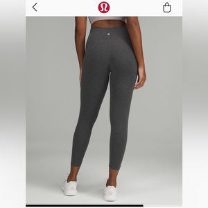 Lululemon leggings 25”